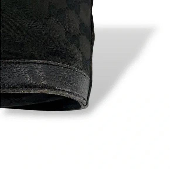 Gucci Black Shoulder Bag with Red and Green Accents - Picture 7 of 16